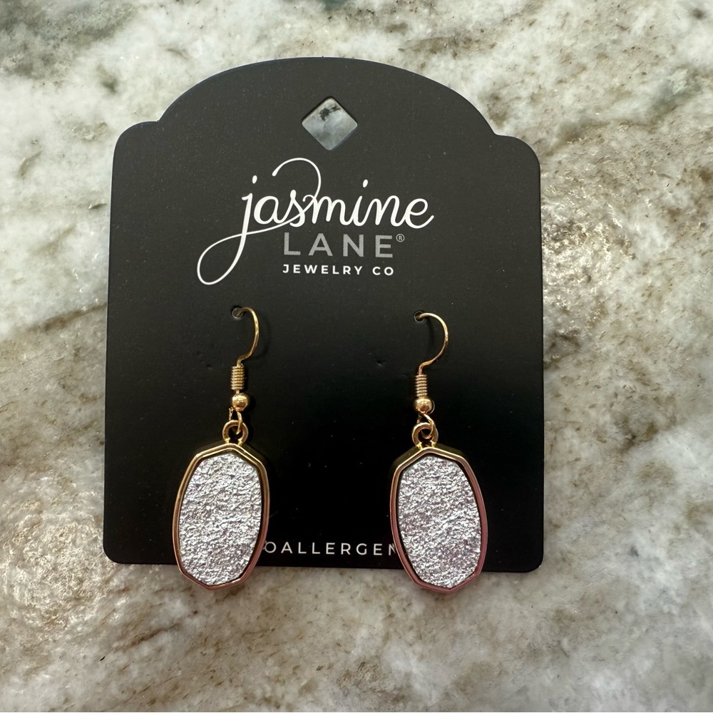 Jasmine Lane Earrings